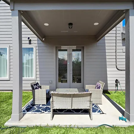 Luxury Home Near Med Center, Uptown & Downtown Houston Exterior photo